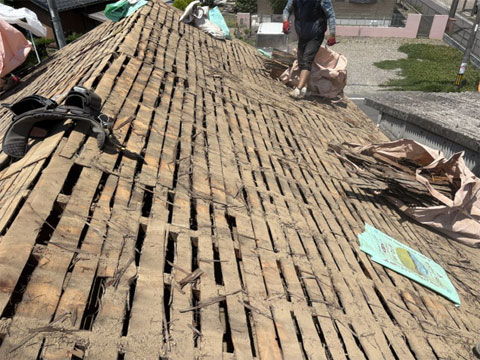 各務原市での屋根葺き替え工事